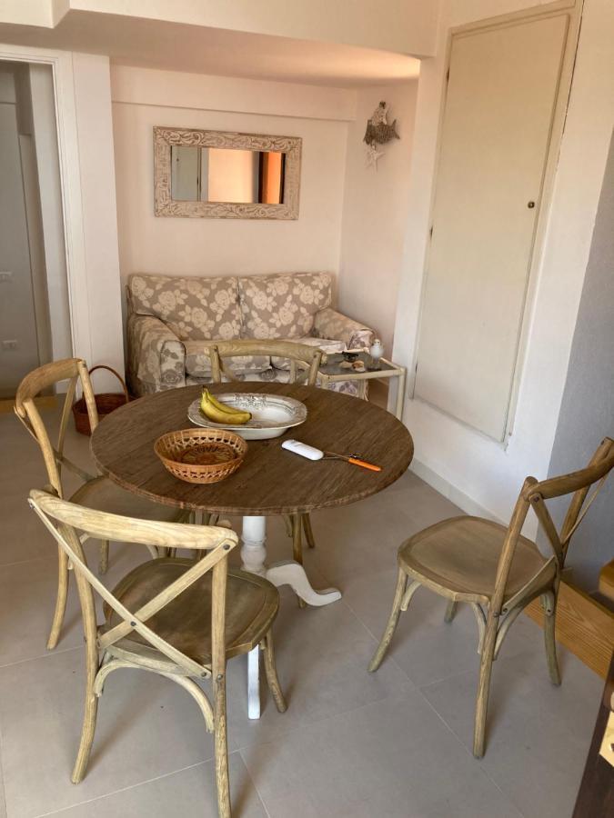 Villasimius Il Patio Sul Porto Eksteriør billede