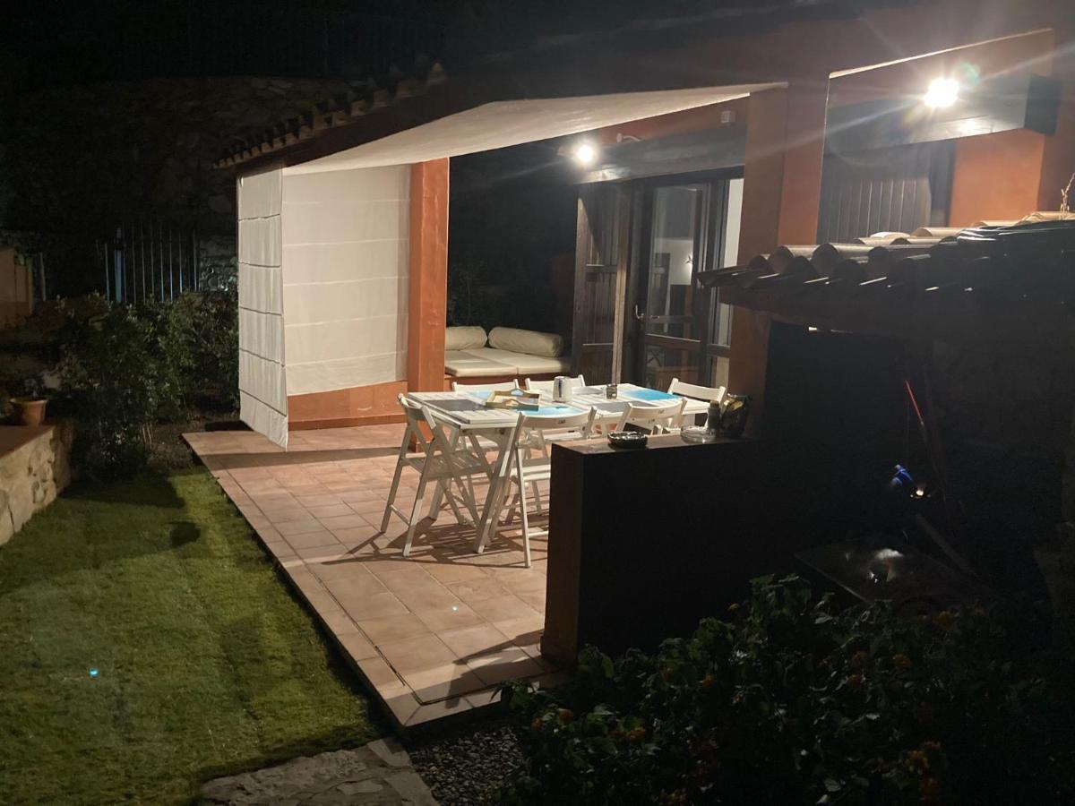 Villasimius Il Patio Sul Porto Eksteriør billede