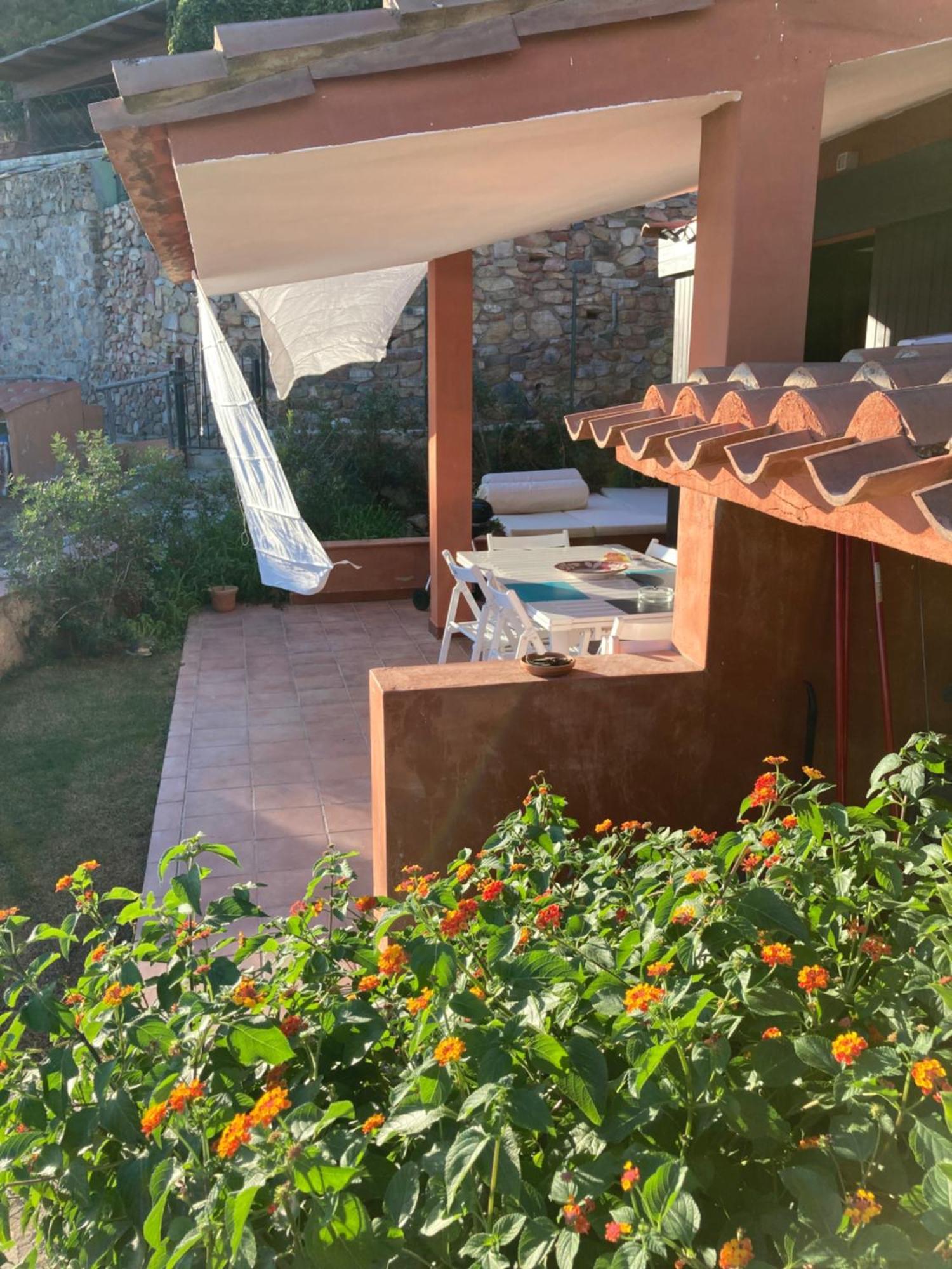 Villasimius Il Patio Sul Porto Eksteriør billede